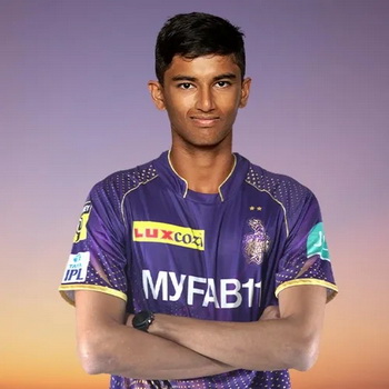 Angkrish Raghuvanshi Biography